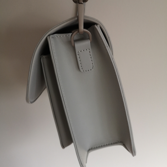 Crossbody handbag - Picture 7 of 12